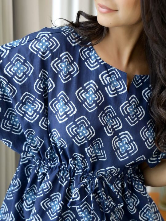 Women Navy Blue & White Printed Pure Cotton Night Suit - Sanskruti Homes