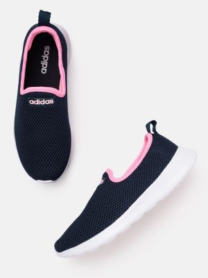 ADIDAS Women Woven Design Effortso Walking Shoes