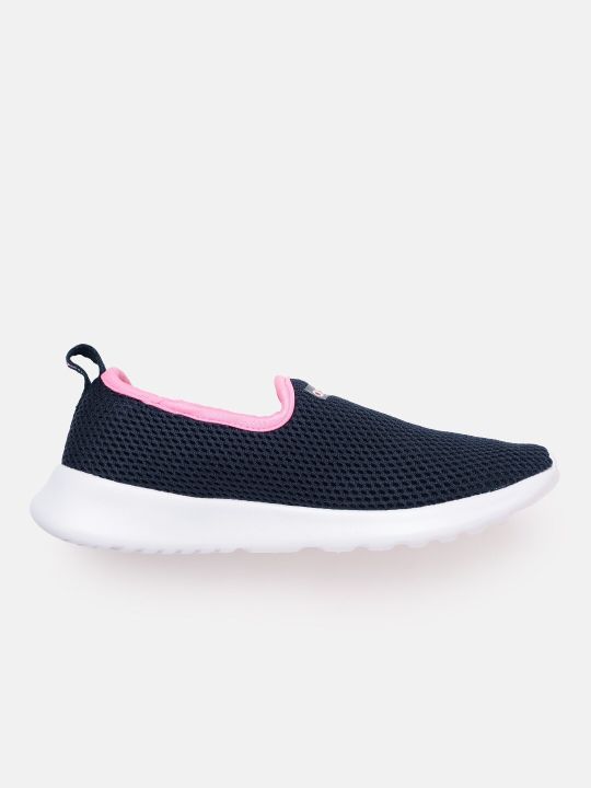 ADIDAS Women Woven Design Effortso Walking Shoes