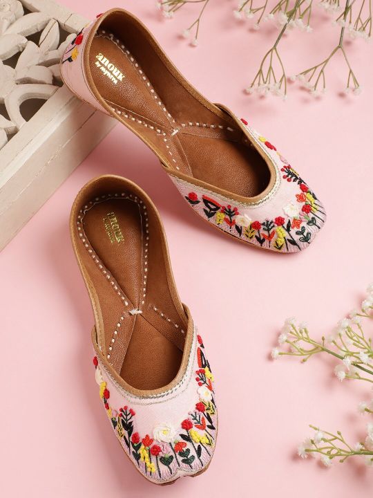 Anouk Women Pink Embroidered Mojaris