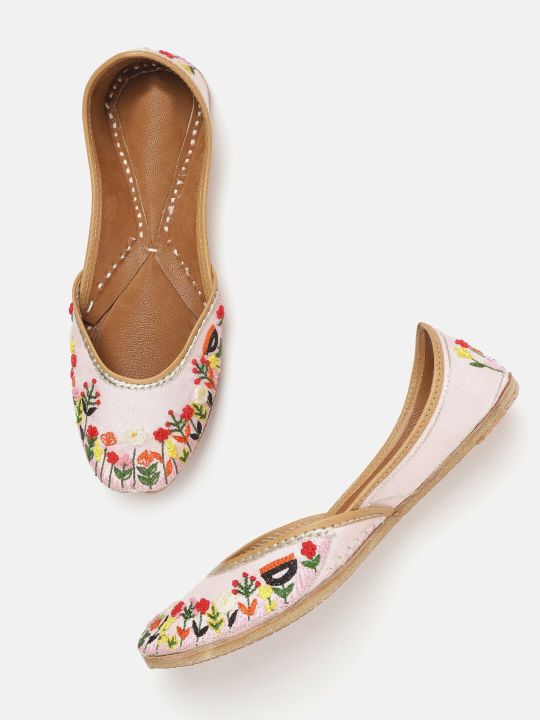 Anouk Women Pink Embroidered Mojaris