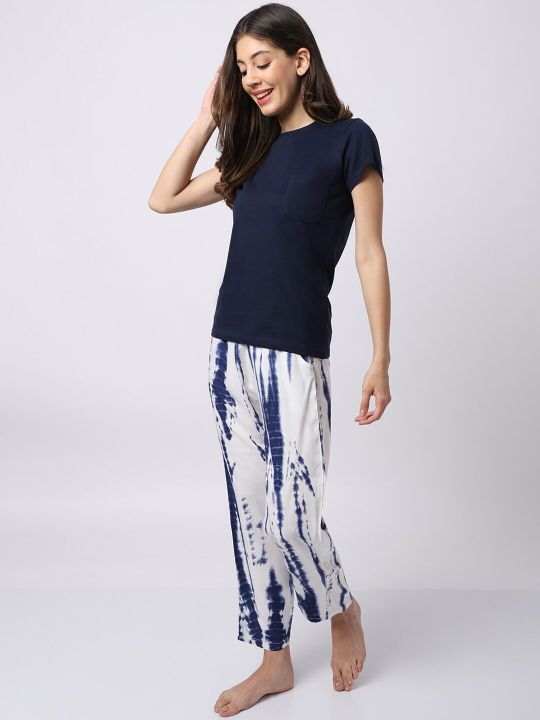 Boston Club Women Navy Blue & White Tie and Dye Cotton Night suit