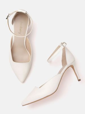 DressBerry Women White Solid Pumps