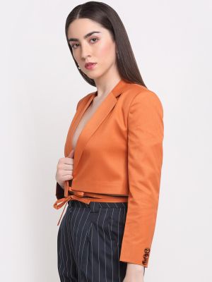 Ennoble Comfort-Fit Crop Blazer