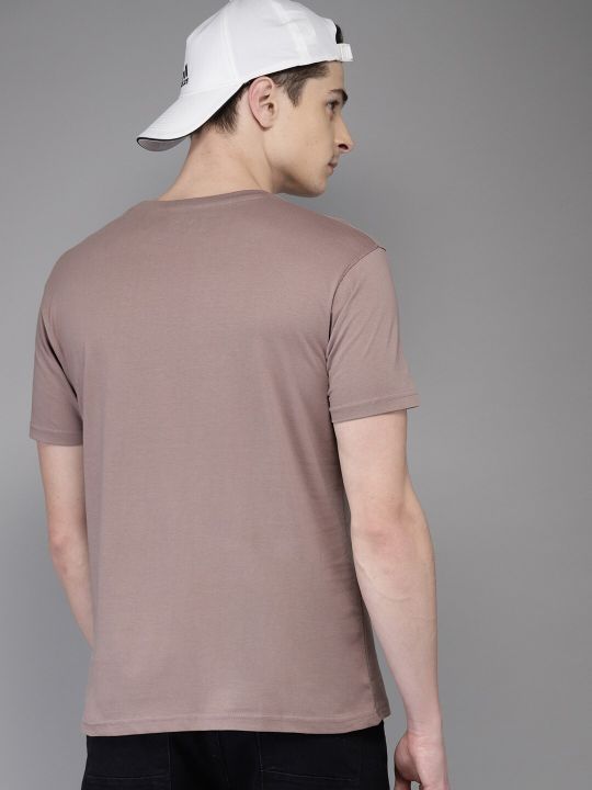 HERE&NOW HERENOW Men Mauve Black olourblocked Cotton Pure Cotton T-shirt