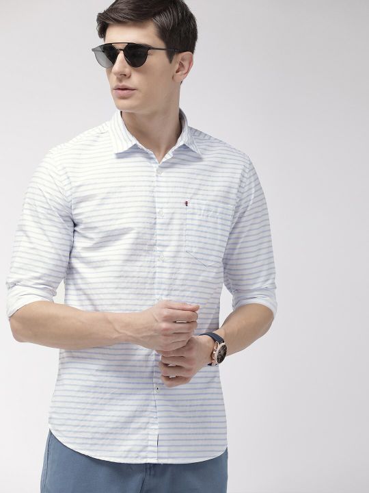 HIGHLANDER Men White & Blue Slim Fit Striped Casual Shirt