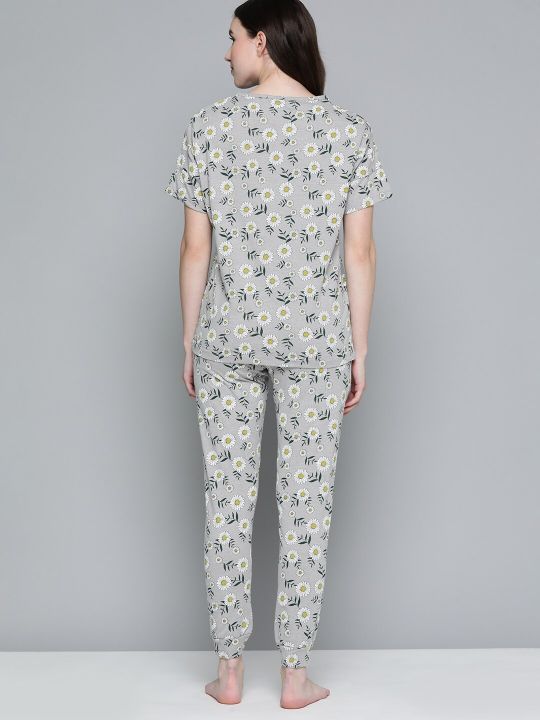 Mast & Harbour Women Grey Melange & White Floral Printed Jogger Set