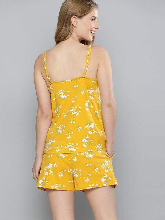 Mast & Harbour Women Mustard & White Floral Print Night suit with Fabric Pouch