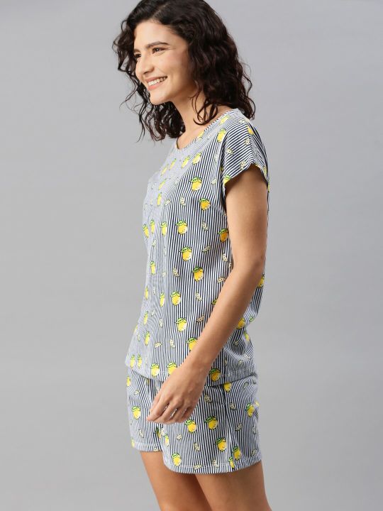 Mast & Harbour Women White & Black Printed Night suit