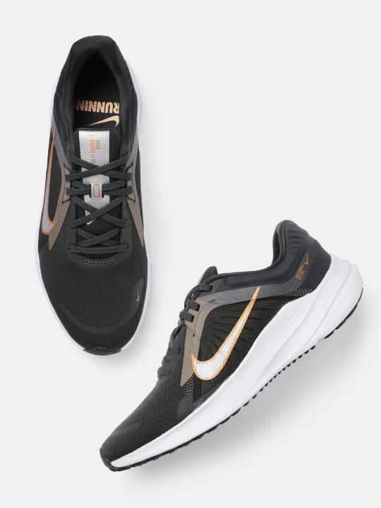 Nike Women Black NIKE QUEST 5 Running Shoes