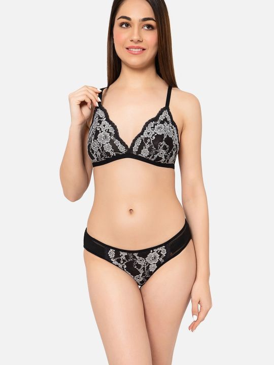 Non-Padded Non-Wired Demi Cup Plunge Bra & Low Waist Bikini Panty in Black - Lace