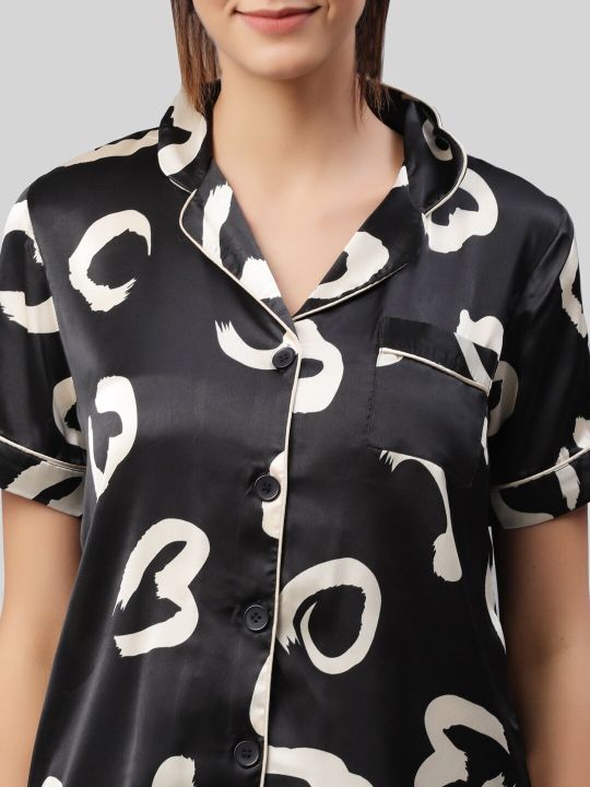 PRETTY LOVING THING Women Black Printed Night suit