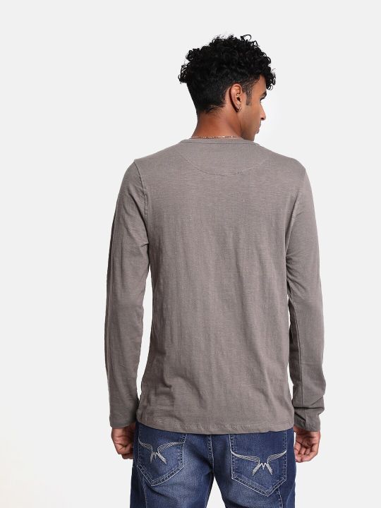 Roadster The Lifestyle Co. Men Ash Grey Henley Neck Pure Cotton T-shirt