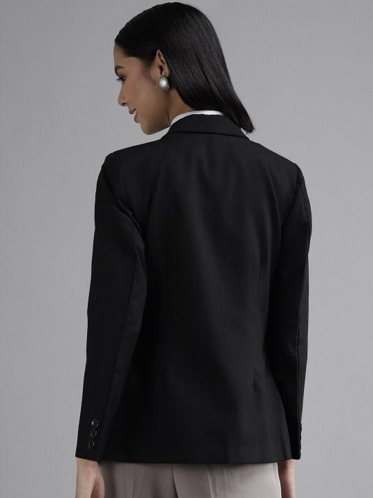 Shaftesbury London Single-Breasted Slim-Fit Formal Blazer