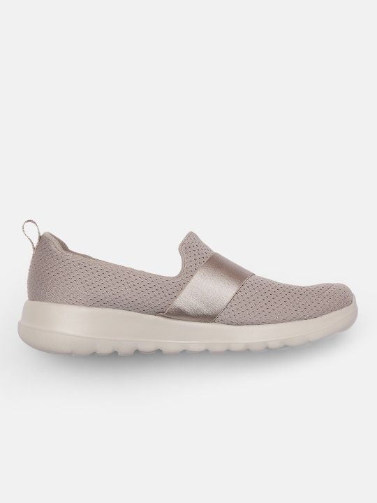 Skechers Women Solid Go Walk Joy Dream Regular Walking Shoes