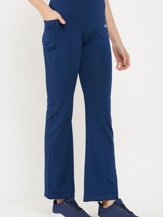 Comfort Fit High-Waist Flared Yoga Pants in Midnight Blue with Side Pocket